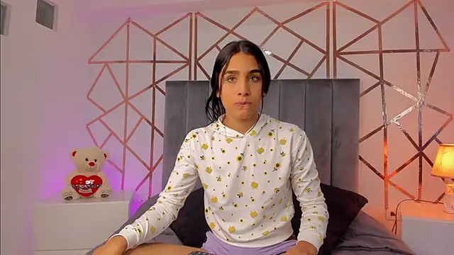 Ambeer Rousess online show from March 15, 2025, 3:06 pm