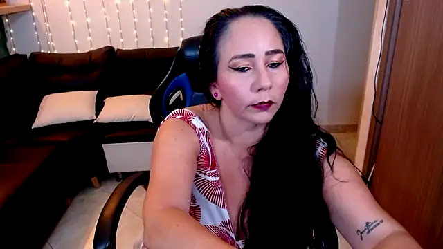 Snapshot of ashleylove_prg chatting on November 2, 2025, 4:39 am ashleylove prg online show from November 2, 2025, 4:39 am