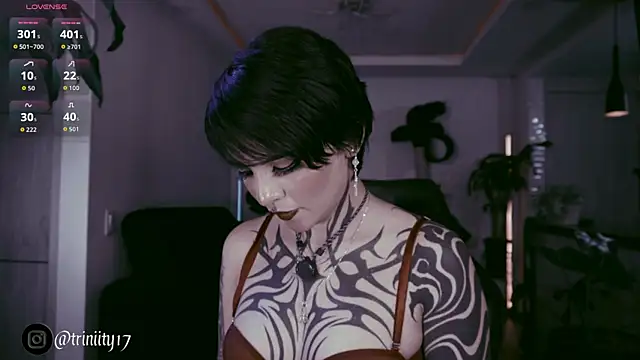 Snapshot of Trinity___s chatting on January 5, 2026, 10:24 pm Trinity s online show from January 5, 2026, 10:24 pm