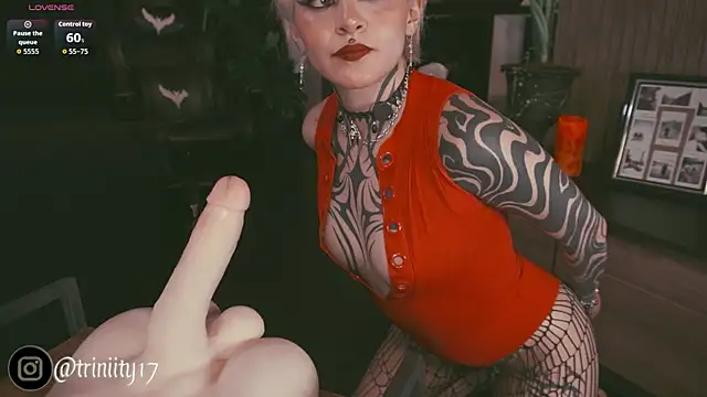 Snapshot of Trinity___s chatting on September 9, 2025, 2:21 am Trinity s online show from September 9, 2025, 2:21 am