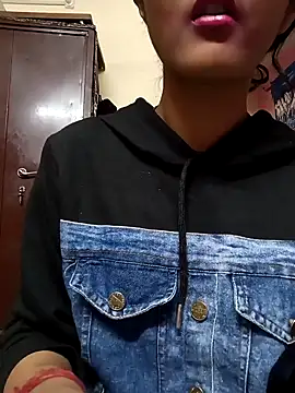 Snapshot of BabySlimmy10 chatting on February 19, 2025, 11:14 pm BabySlimmy10 online show from February 19, 2025, 11:14 pm