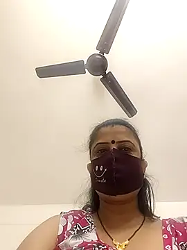 Cute-manisha online show from April 18, 2026, 3:09 am