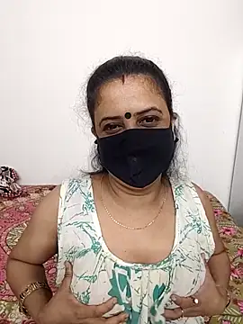 Cute-manisha online show from April 2, 2026, 1:46 am