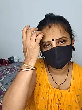 Snapshot of Cute-manisha chatting on June 2, 2026, 2:06 pm Cute-manisha online show from June 2, 2026, 2:06 pm
