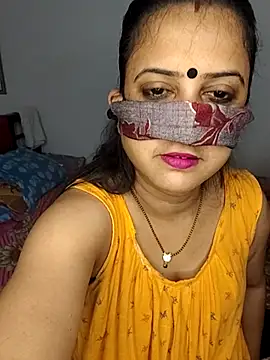 Snapshot of Cute-manisha chatting on July 1, 2026, 2:45 am Cute-manisha online show from July 1, 2026, 2:45 am