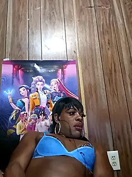 Snapshot of kobrashekyng chatting on November 24, 2025, 10:32 pm kobrashekyng online show from November 24, 2025, 10:32 pm