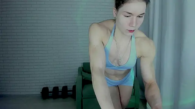 Lisa Ray online show from October 3, 2025, 4:25 am