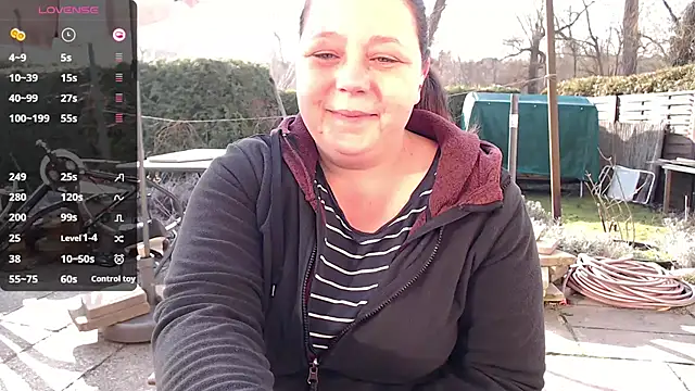 KasiaPrivat online show from March 9, 2025, 7:56 am