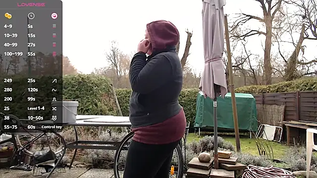 KasiaPrivat online show from March 13, 2025, 9:43 am