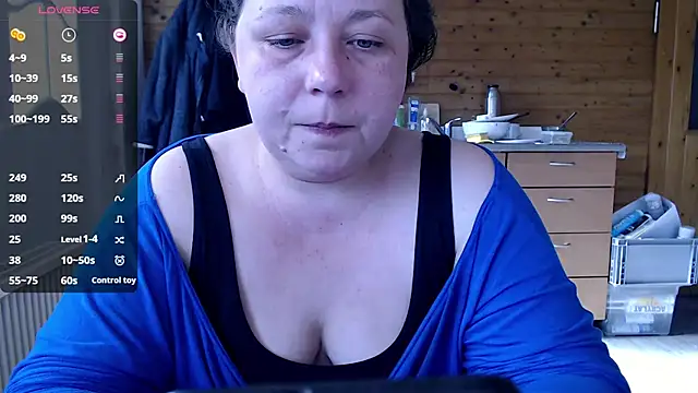 KasiaPrivat online show from February 24, 2025, 10:37 am