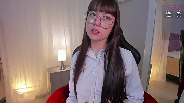 Snapshot of Lia_Sweett_ chatting on November 28, 2025, 3:34 pm Lia Sweett online show from November 28, 2025, 3:34 pm