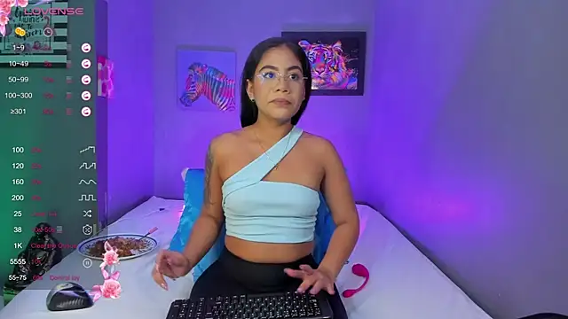 PammelaRoss1 online show from February 19, 2026, 6:05 pm