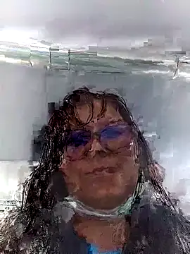 Darly Gomez online show from March 19, 2026, 6:19 pm