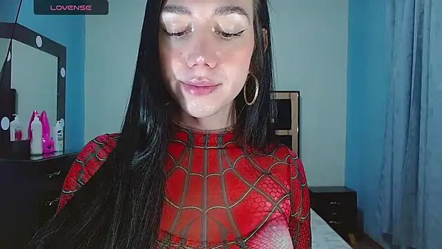 karla zambrano online show from May 15, 2026, 1:03 am