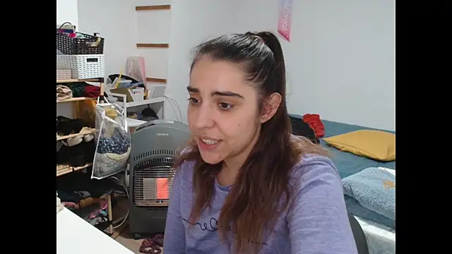 Ursumi1 online show from January 6, 2026, 9:30 pm