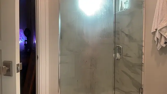 Snapshot of 69woodinson chatting on December 21, 2025, 2:19 pm 69woodinson online show from December 21, 2025, 2:19 pm