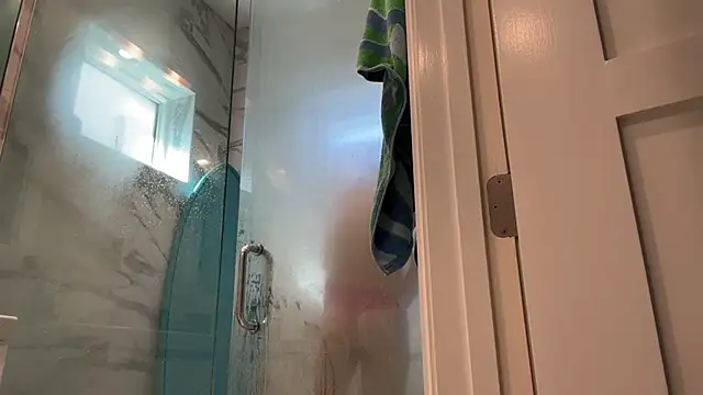 Snapshot of 69woodinson chatting on February 9, 2026, 3:54 pm 69woodinson online show from February 9, 2026, 3:54 pm