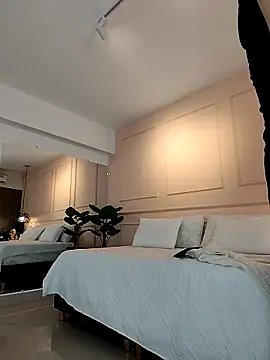 Snapshot of SHARONN____ chatting on November 25, 2025, 4:02 am SHARONN online show from November 25, 2025, 4:02 am