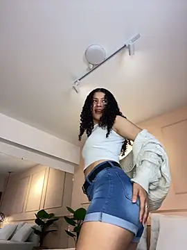 Snapshot of SHARONN____ chatting on December 2, 2025, 4:03 am SHARONN online show from December 2, 2025, 4:03 am