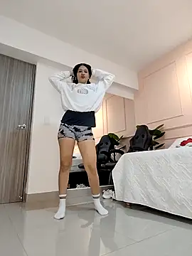 Snapshot of SHARONN____ chatting on October 9, 2025, 4:13 am SHARONN online show from October 9, 2025, 4:13 am