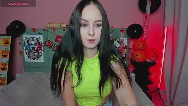 Snapshot of BeatriceReeves chatting on October 26, 2025, 1:06 am BeatriceReeves online show from October 26, 2025, 1:06 am