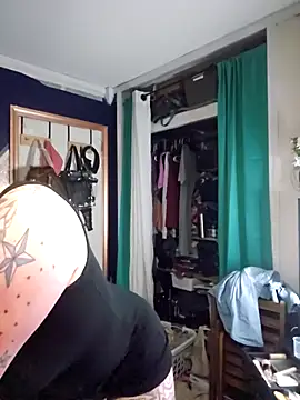 Snapshot of carolinaskarma chatting on November 26, 2025, 9:53 am carolinaskarma online show from November 26, 2025, 9:53 am