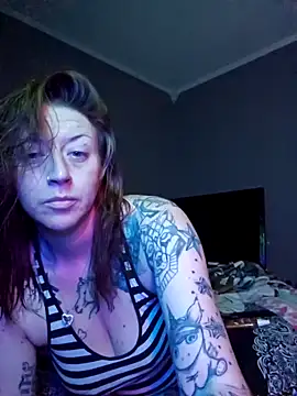 Snapshot of carolinaskarma chatting on December 7, 2024, 9:44 am carolinaskarma online show from December 7, 2024, 9:44 am