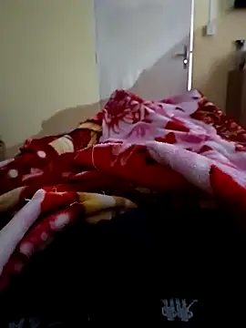 Snapshot of paubabando_ chatting on March 10, 2025, 6:23 pm paubabando online show from March 10, 2025, 6:23 pm