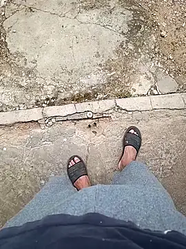 Snapshot of paubabando_ chatting on November 22, 2025, 12:15 pm paubabando online show from November 22, 2025, 12:15 pm