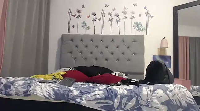 Chanel Foxx  online show from March 14, 2025, 7:34 pm