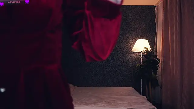 Snapshot of MoiraHavins chatting on January 16, 2026, 6:39 am MoiraHavins online show from January 16, 2026, 6:39 am