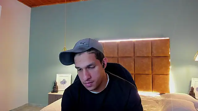 Snapshot of Jheidertwink chatting on September 26, 2025, 12:34 pm Jheidertwink online show from September 26, 2025, 12:34 pm