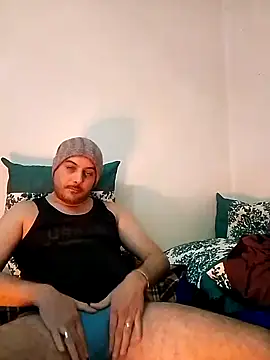 Snapshot of arabian82 chatting on December 18, 2024, 11:19 pm arabian82 online show from December 18, 2024, 11:19 pm