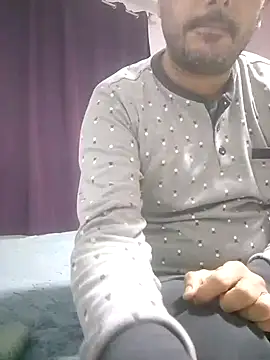 Snapshot of arabian82 chatting on December 9, 2024, 8:33 pm arabian82 online show from December 9, 2024, 8:33 pm