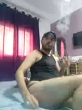 Snapshot of arabian82 chatting on December 11, 2024, 11:08 am arabian82 online show from December 11, 2024, 11:08 am