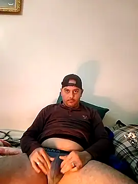 Snapshot of arabian82 chatting on December 22, 2024, 10:25 pm arabian82 online show from December 22, 2024, 10:25 pm