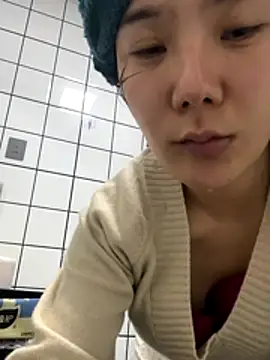 Snapshot of ChuChu1991 chatting on December 1, 2025, 10:54 pm ChuChu1991 online show from December 1, 2025, 10:54 pm