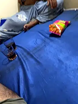 Snapshot of United3 chatting on September 11, 2025, 8:47 am United3 online show from September 11, 2025, 8:47 am