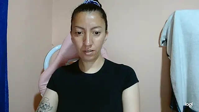 kaybabyhot online show from April 11, 2026, 12:31 pm