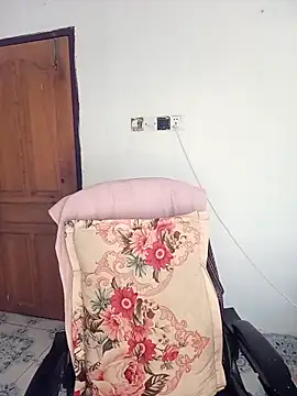 Hot-Angel  online show from November 17, 2025, 1:53 am