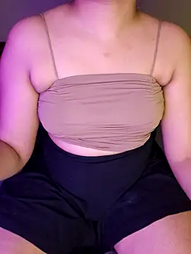 Olivia3 online show from November 8, 2025, 8:34 pm