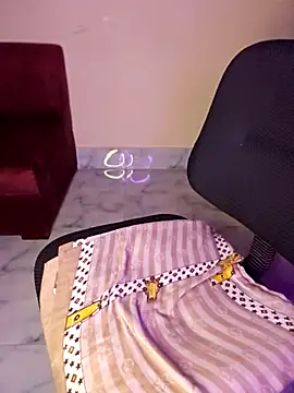 Olivia3 online show from October 16, 2025, 9:56 pm