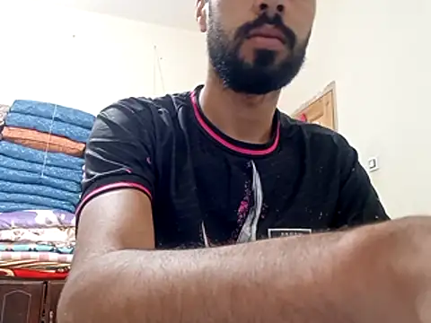 chikagokadi31 online show from April 9, 2026, 11:38 am