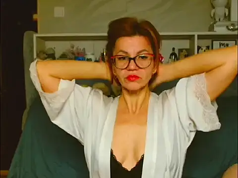 Natali3855 online show from November 10, 2025, 2:05 am