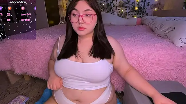 Snapshot of alex_dreams chatting on January 28, 2025, 8:04 am alex dreams online show from January 28, 2025, 8:04 am