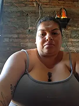 Snapshot of chubby_sexy_big_tits chatting on November 19, 2025, 12:05 pm chubby sexy big tits online show from November 19, 2025, 12:05 pm