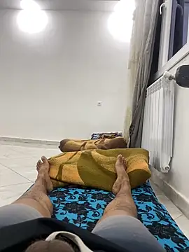 Lahcene online show from April 27, 2026, 5:44 pm