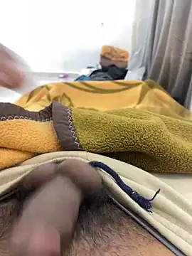 Lahcene online show from April 24, 2026, 3:47 pm