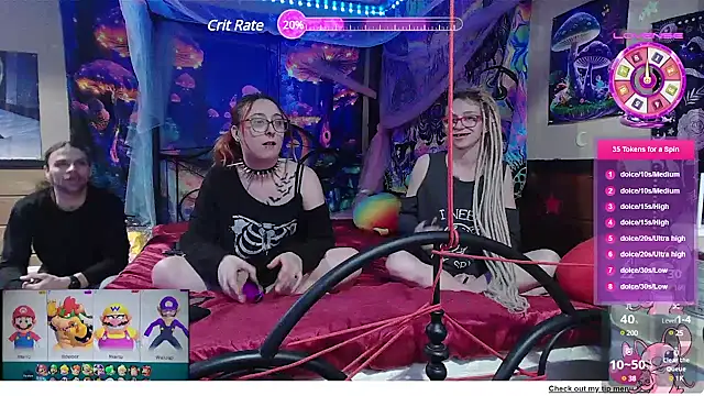 Snapshot of Stonermama666420 chatting on February 26, 2025, 5:03 am Stonermama666420 online show from February 26, 2025, 5:03 am