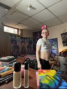 Snapshot of Stonermama666420 chatting on February 14, 2026, 7:36 pm Stonermama666420 online show from February 14, 2026, 7:36 pm